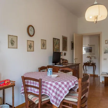 Daire Attractive In Near Beach Sanremo